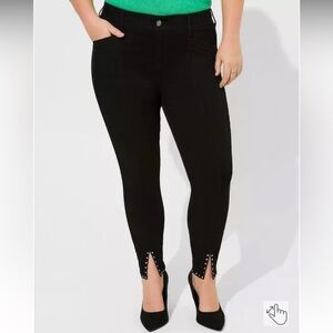 Torrid Bombshell High-Rise Skinny Jean Black Studded 24T